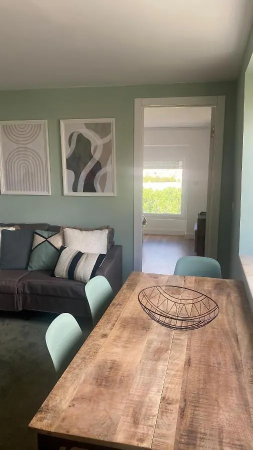 Lisbon, T2 Renewed Duplex With River View, Beato, Lisboa